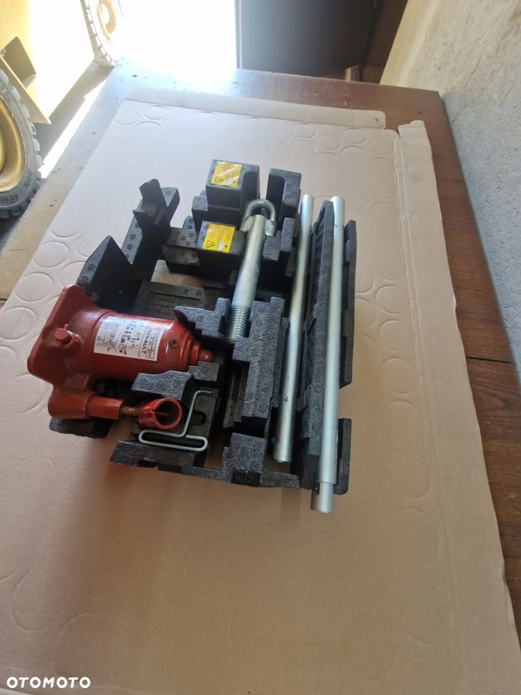 LEWAREK KLUCZ ZESTAW NAPRAWCZY RENAULT MASTER IV - 11