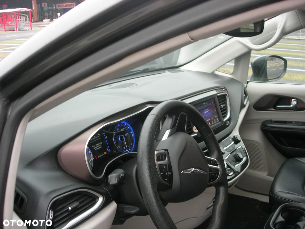 Chrysler Voyager - 2