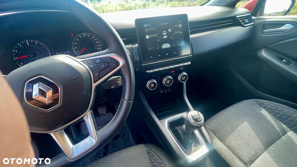 Renault Clio - 18