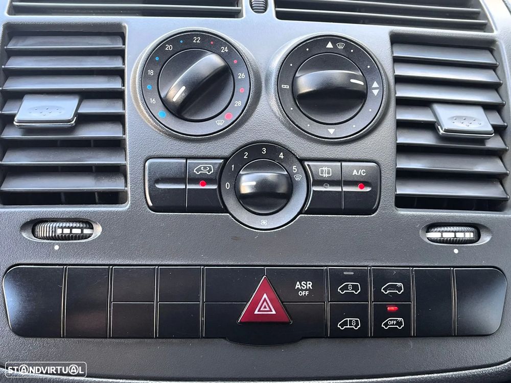 Mercedes-Benz Vito 110 CDi/32 - 30