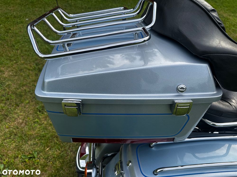 Harley-Davidson Touring Electra Glide - 17