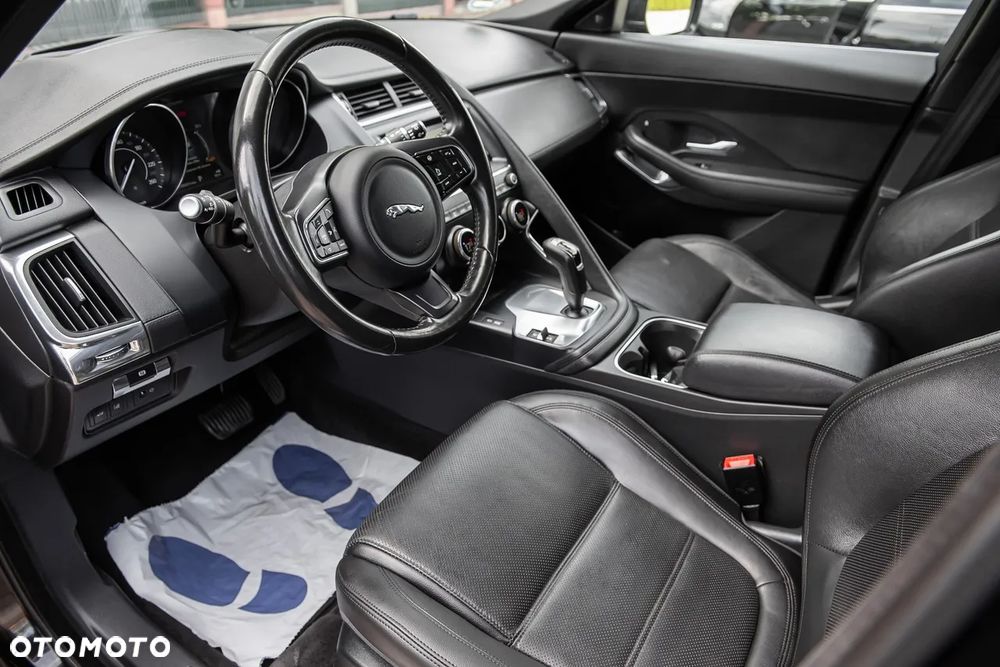 Jaguar E-Pace D180 AWD R-Dynamic SE - 15
