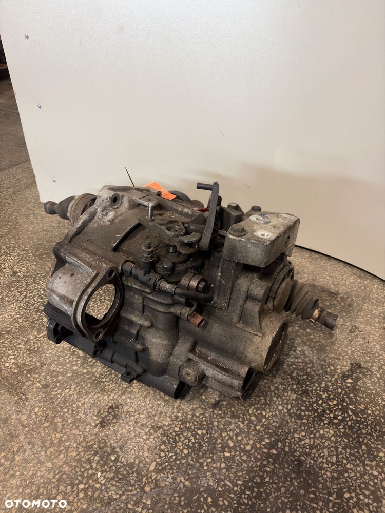 SKRZYNIA BIEGÓW KNW AUDI VOLKSWAGEN 2.0 TDI 6B audi tt 8j 2.0 tdi - 5
