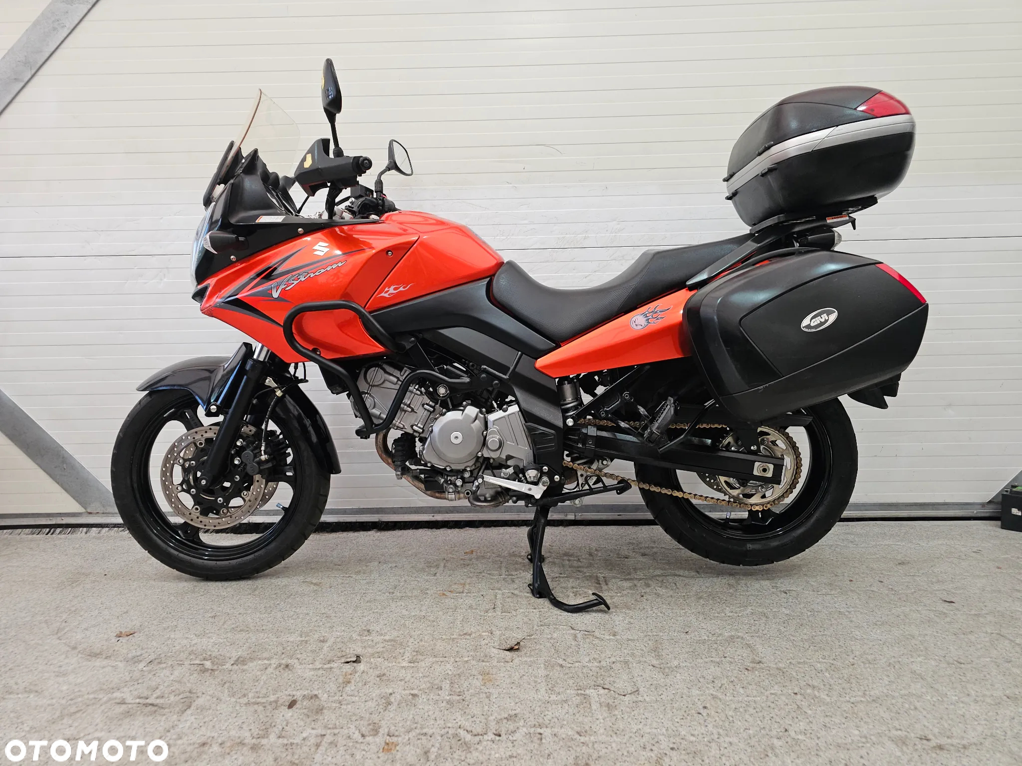 Suzuki DL - 5