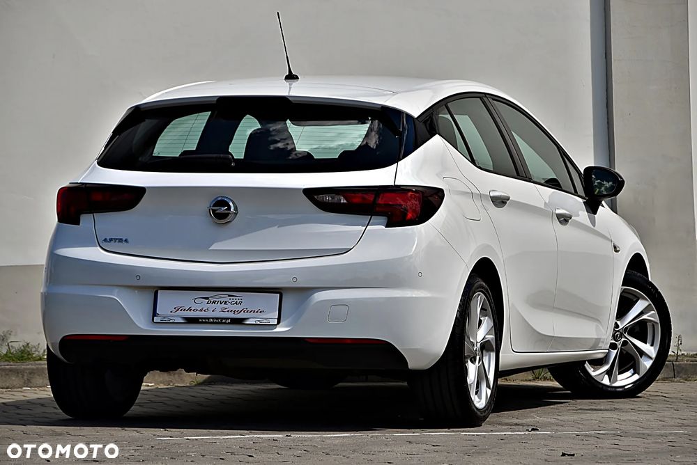 Opel Astra 1.2 T GS Line S&S - 5