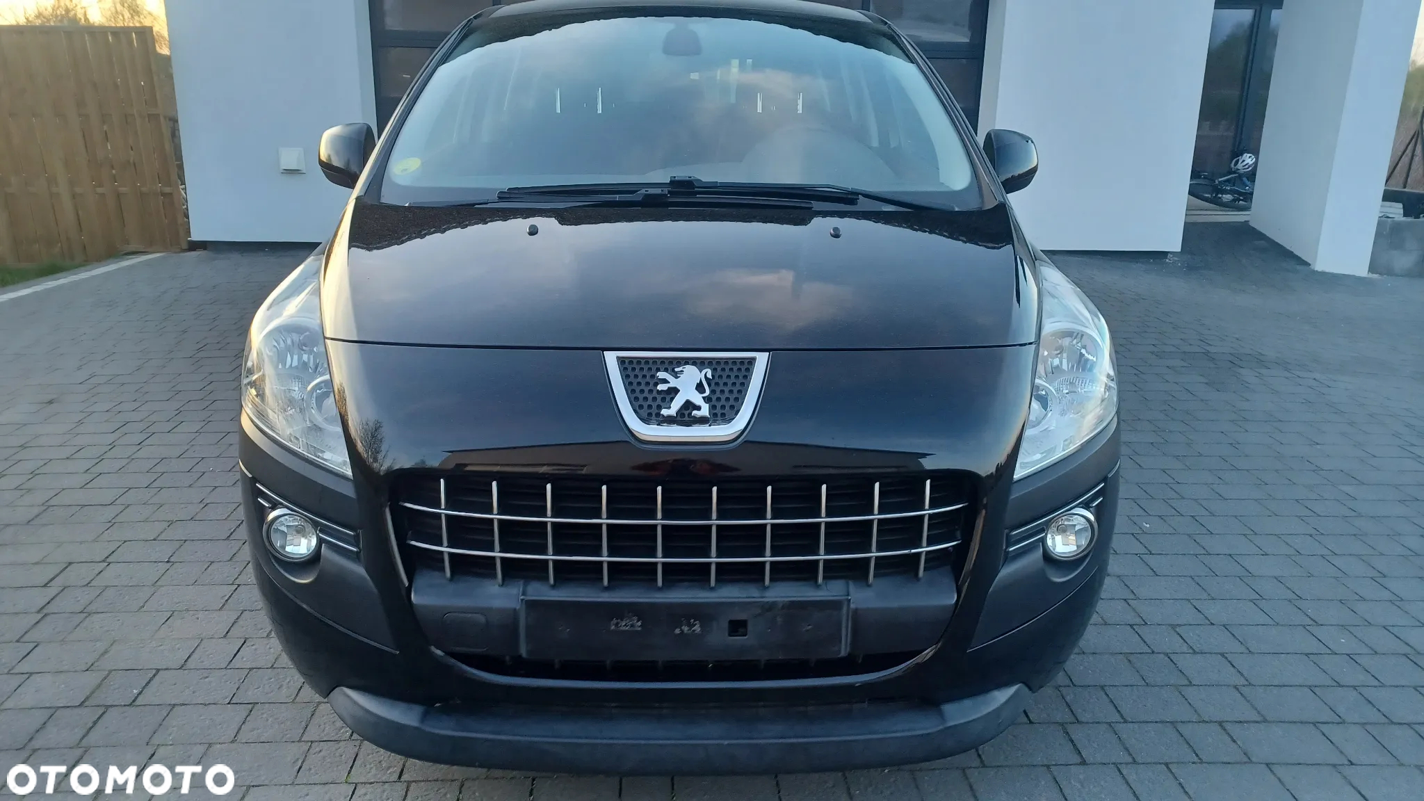 Peugeot 3008 1.6 HDi Active - 2