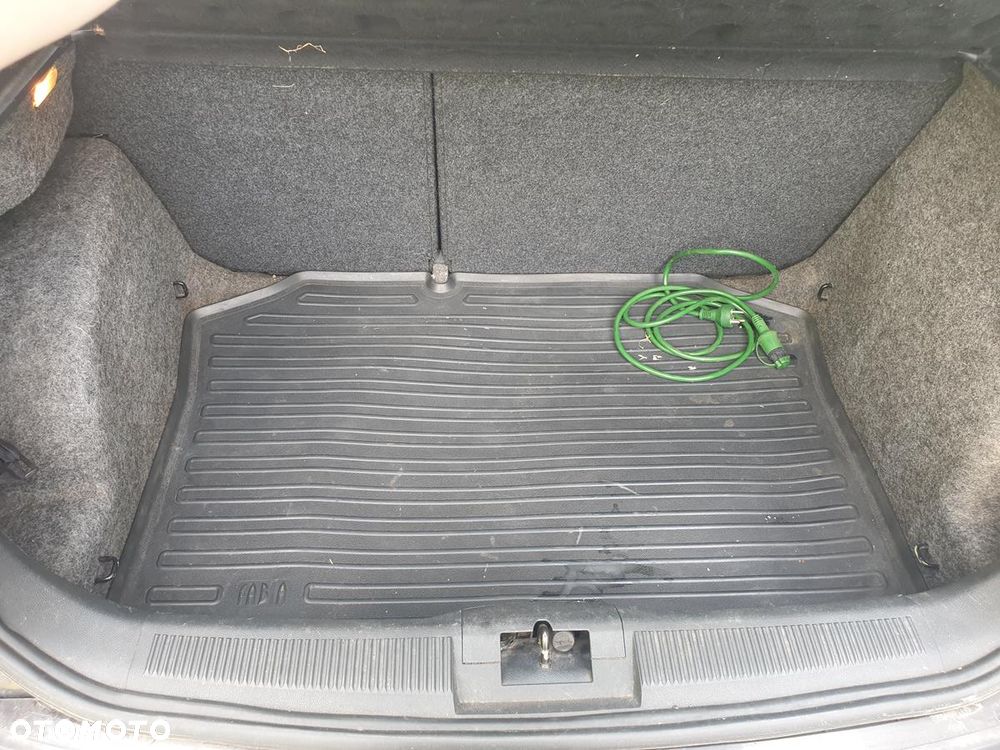 Skoda Fabia 1.2 12V Active - 9
