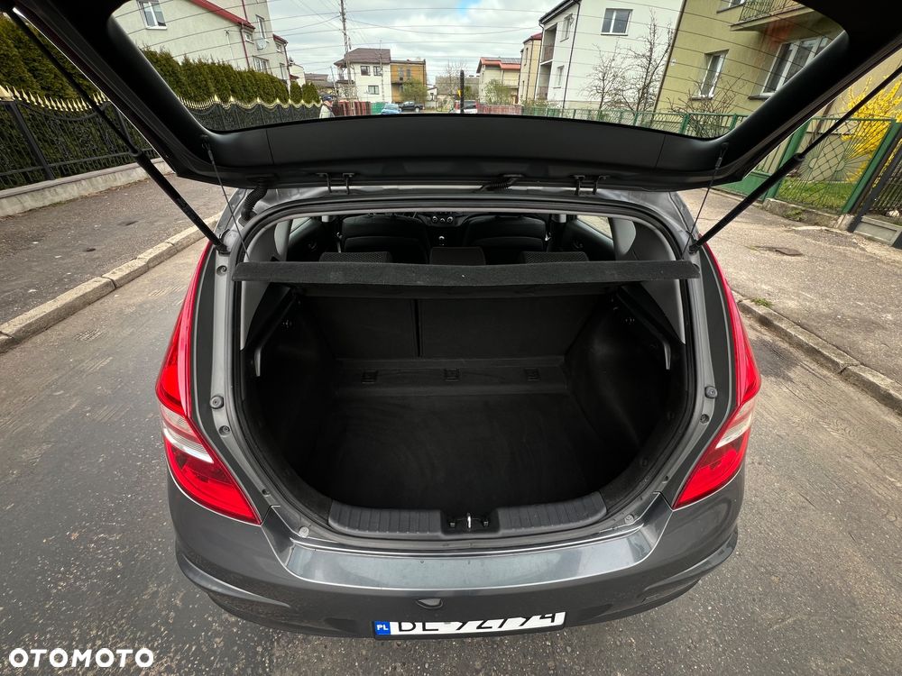 Hyundai i30 1.4 Edition Plus - 9