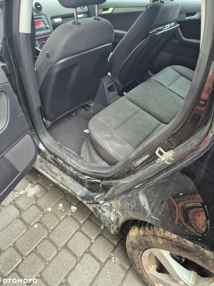 Audi A3 Sportback - 12