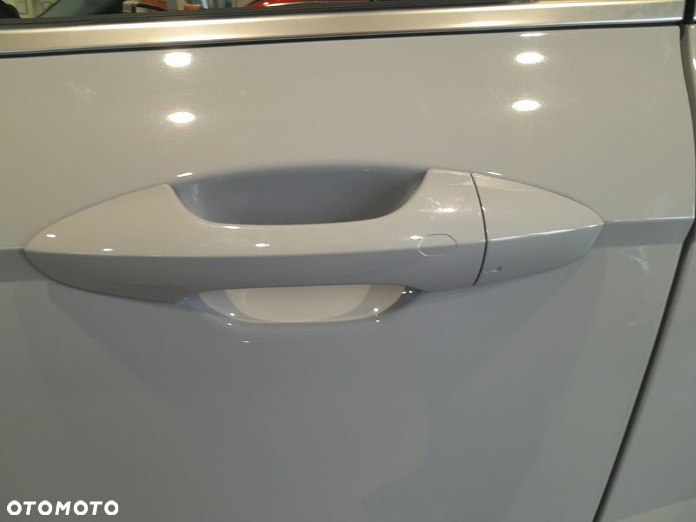 Hyundai Kona 1.6 GDI Hybrid Platinum DCT - 14