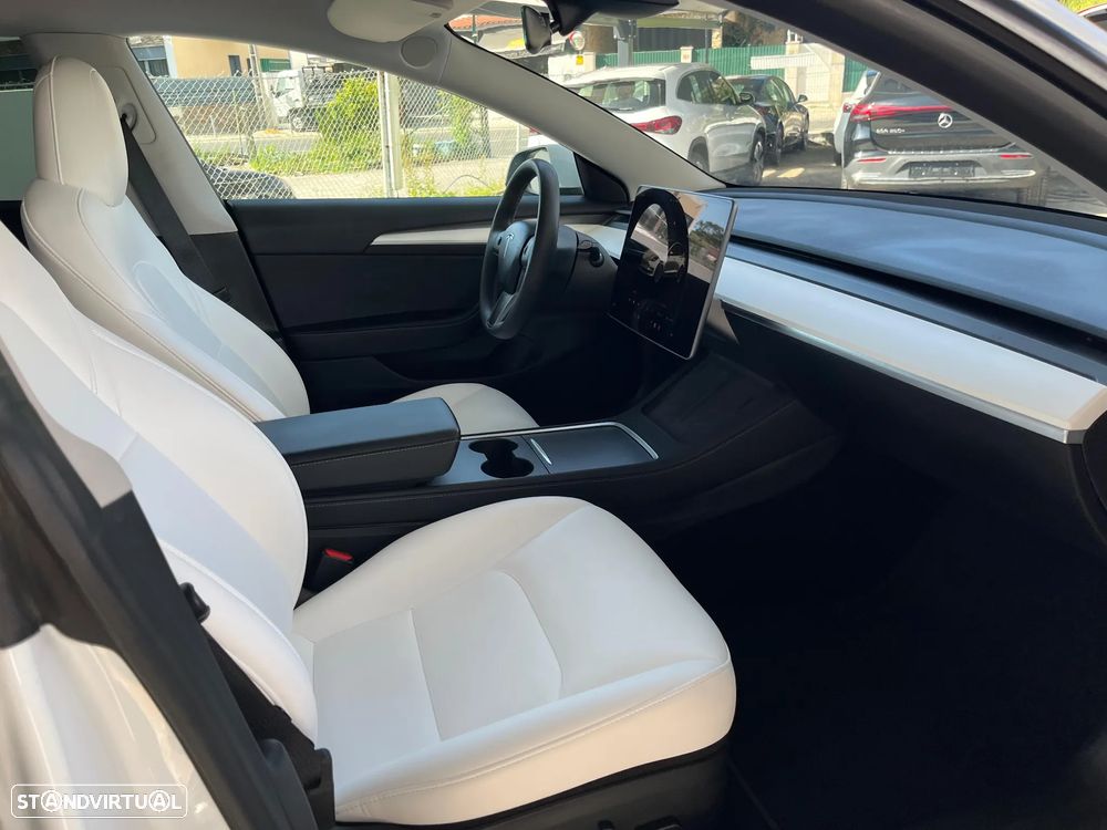 Tesla Model 3 Standard Range Plus RWD - 13