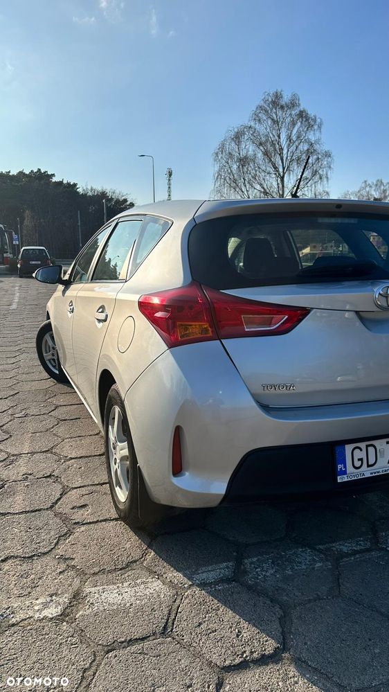 Toyota Auris 1.33 VVT-i Active - 19