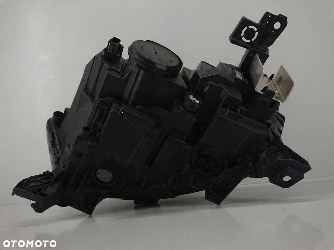 Opel Mokka B 2 II LED lampa prawa przednia przód - 8