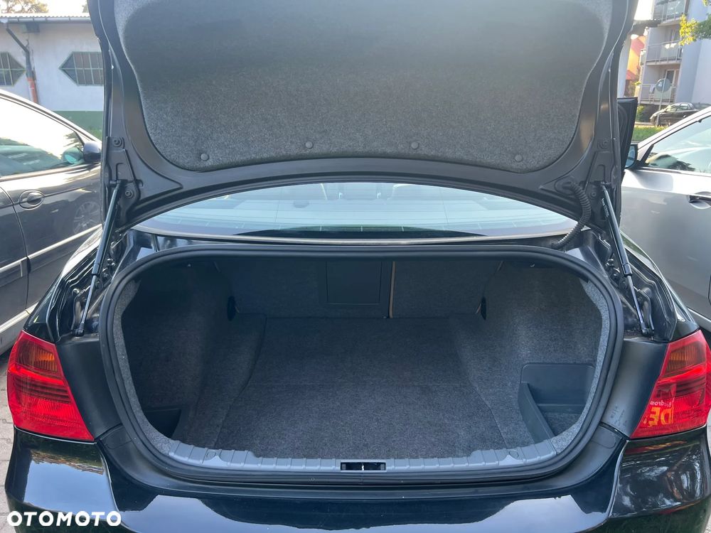BMW Seria 3 - 20