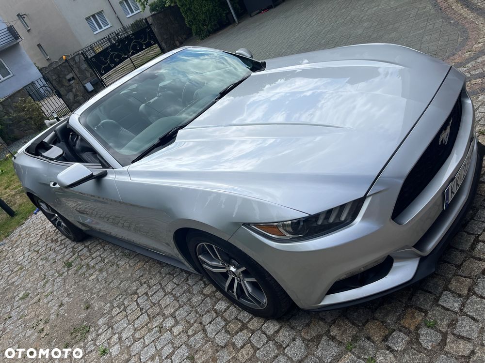 Ford Mustang Cabrio 2.3 Eco Boost - 4