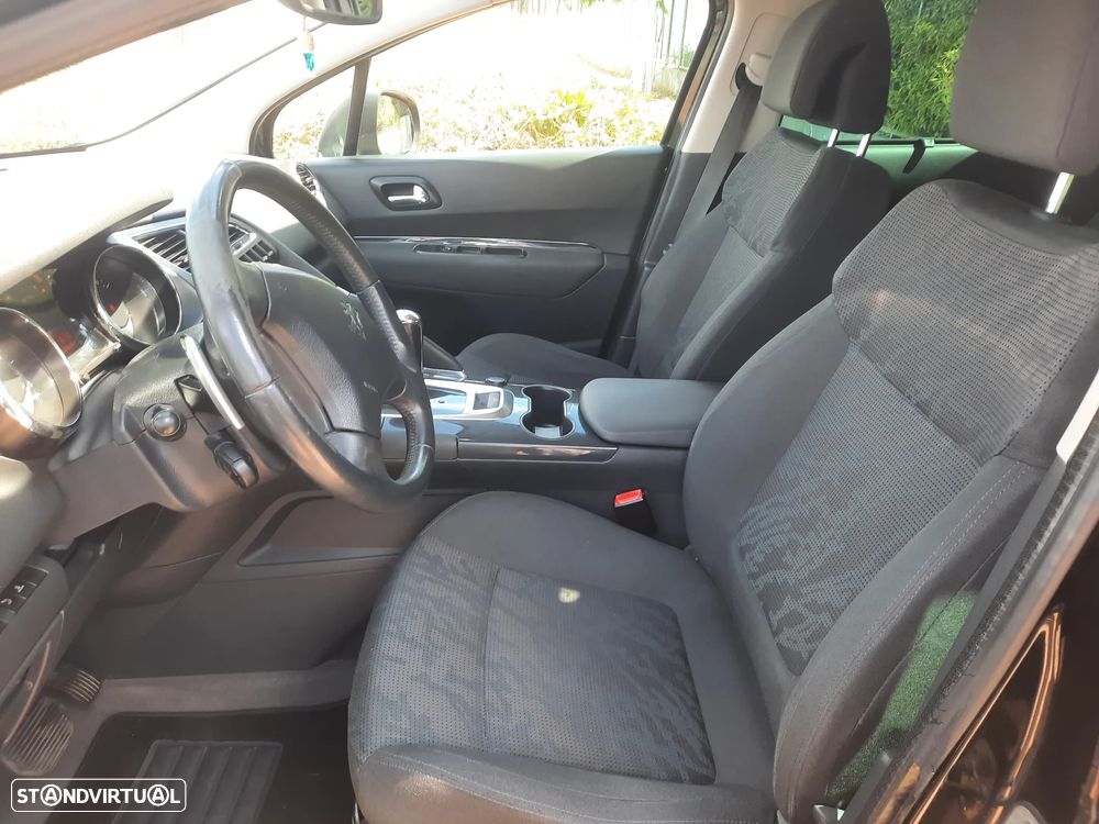 Peugeot 3008 1.6 e-HDi Active 2-Tronic - 4