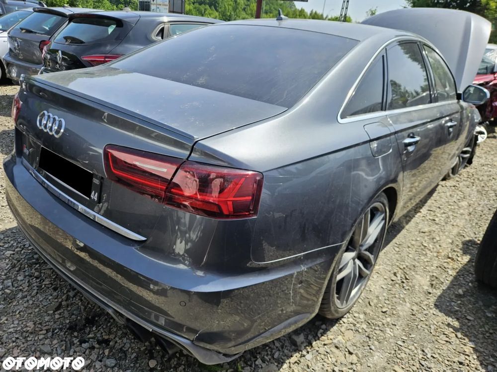 Audi S6 Limousine - 3