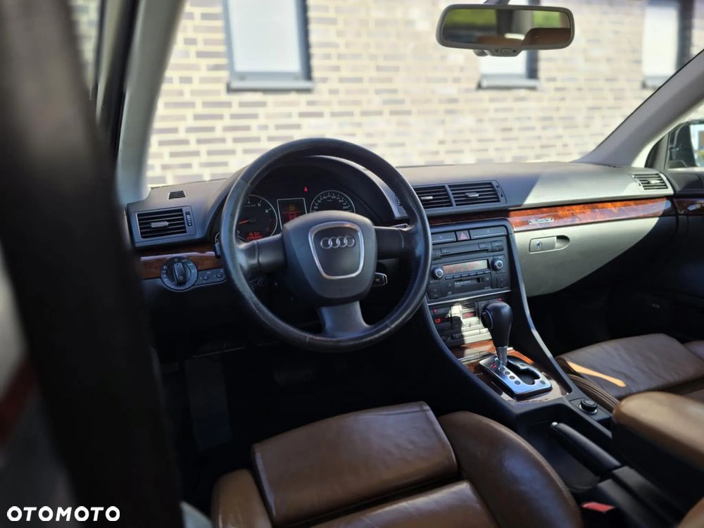 Audi A4 Avant 3.2 FSI Quattro Tiptr - 31
