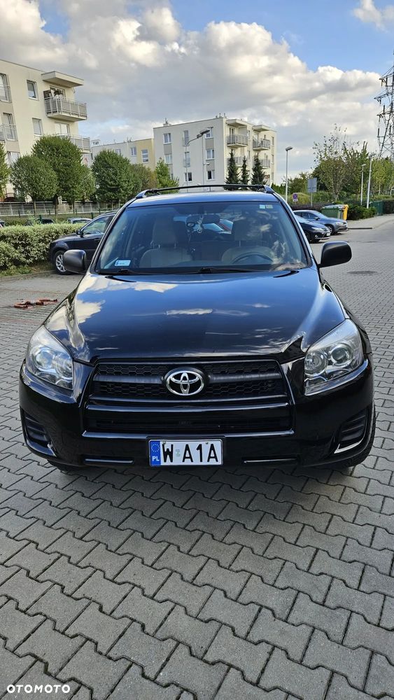 Toyota RAV4 - 10