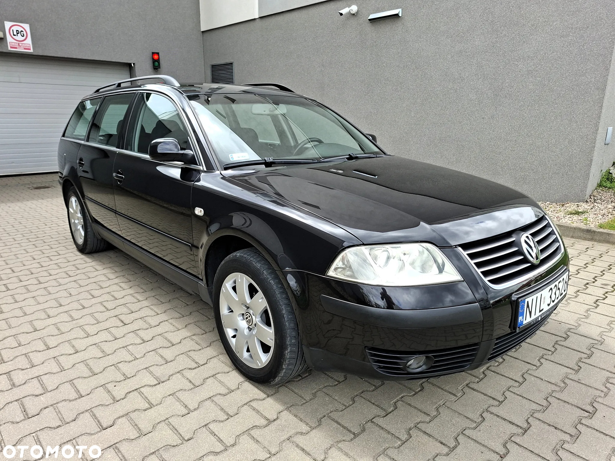 Volkswagen Passat 1.9 TDI Basis - 6