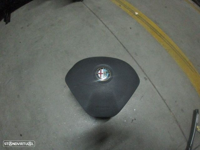 Kit Airbags 34108319C 00505095810 1560915200 00505220840 00505220850  ALFA ROMEO GIULIETTA 2 FASE 1 2013 2.0JTD 140CV 5P BRANCO PRETO Tablier Danificado - 9