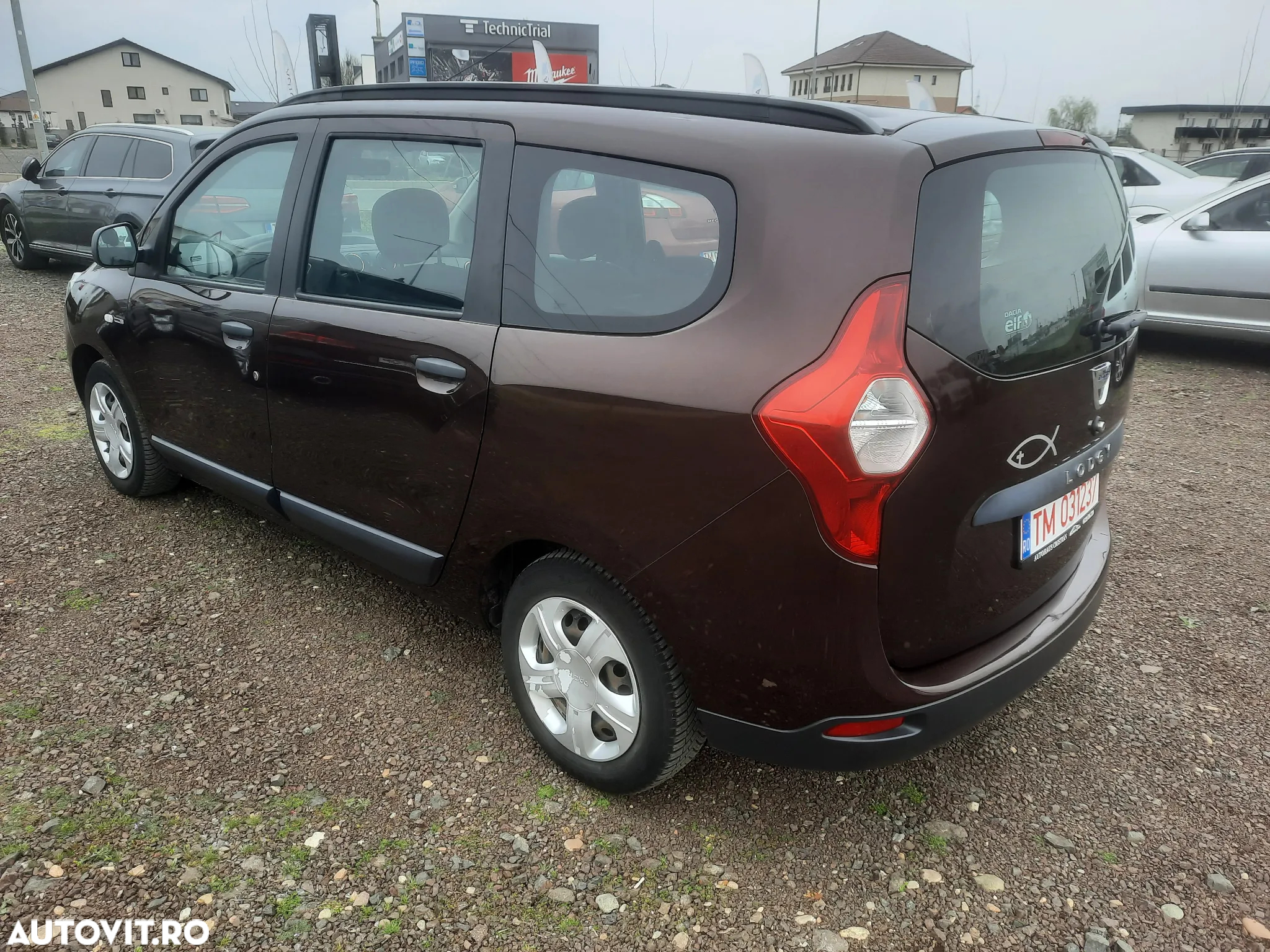 Dacia Lodgy 1.6 102 CP Laureate - 4
