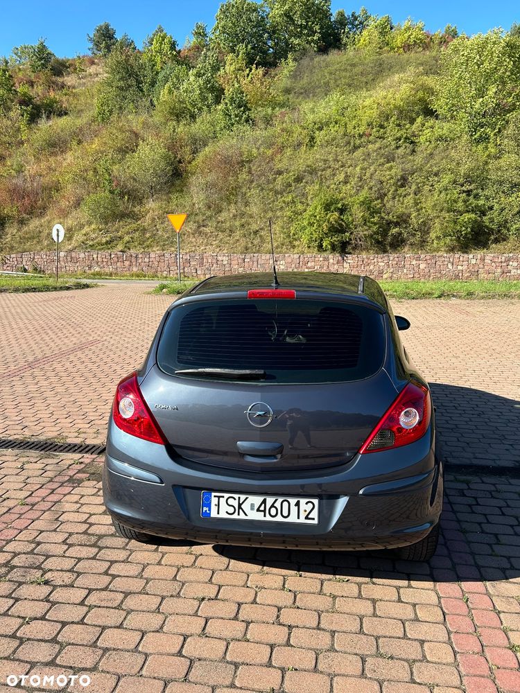 Opel Corsa - 4