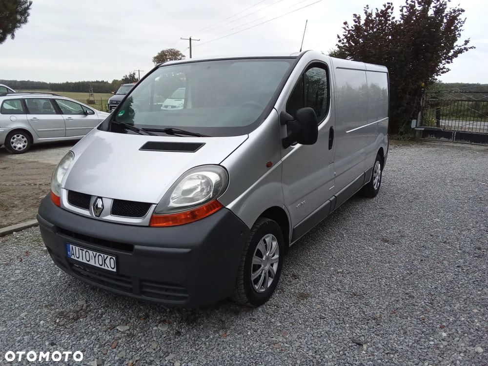 Opel Vivaro - 1