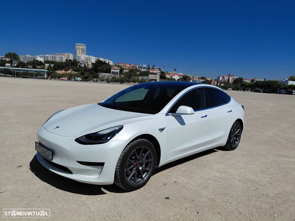 Tesla Model 3 Standard Range Plus RWD - 4