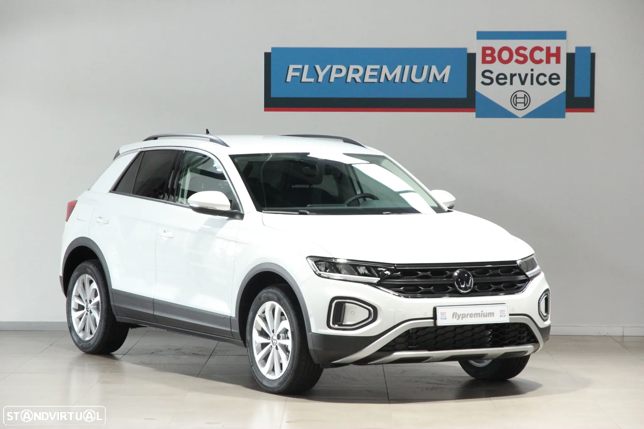 VW T-Roc 1.0 TSI Urban - 1