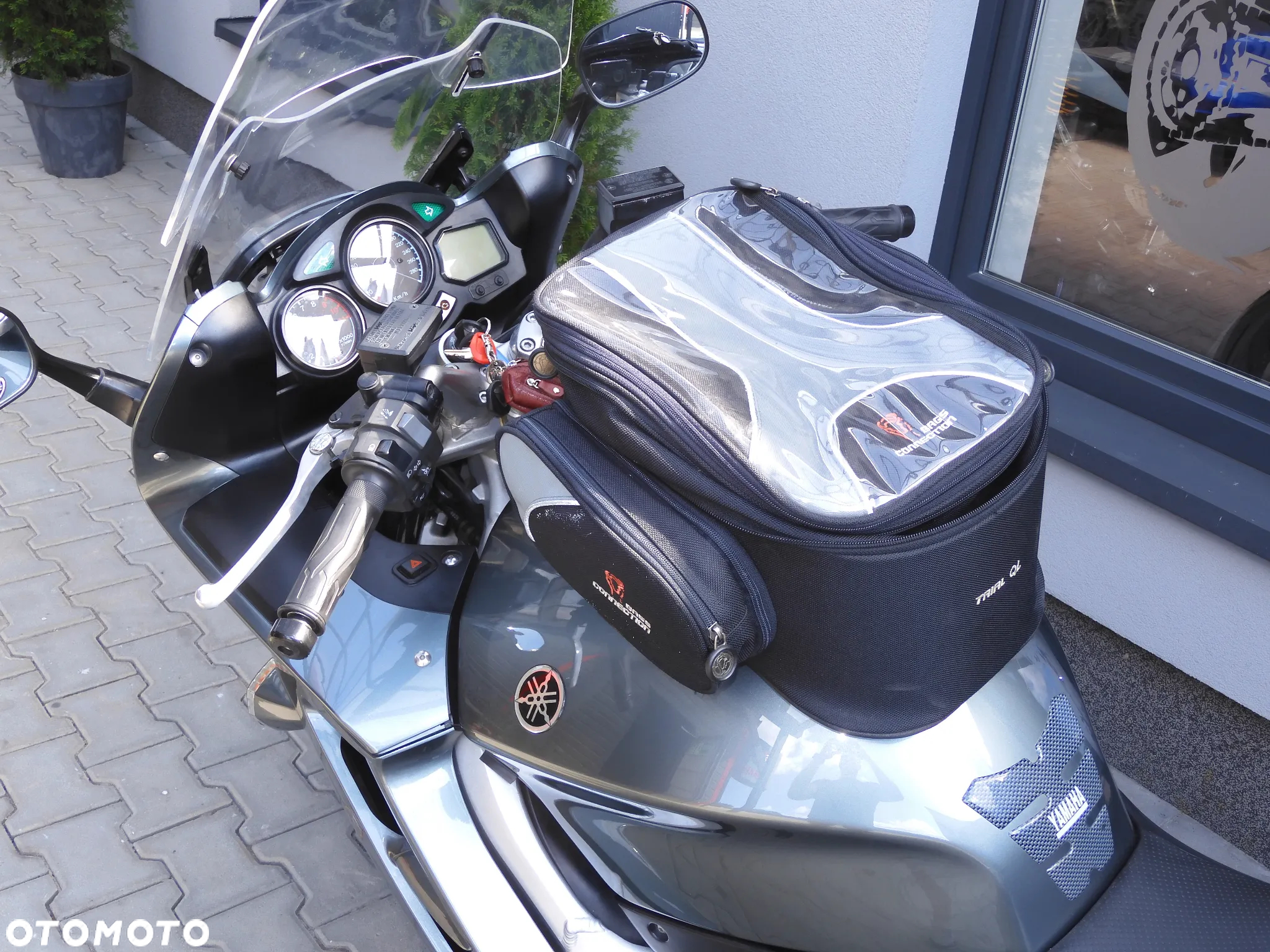 Yamaha FJR - 20