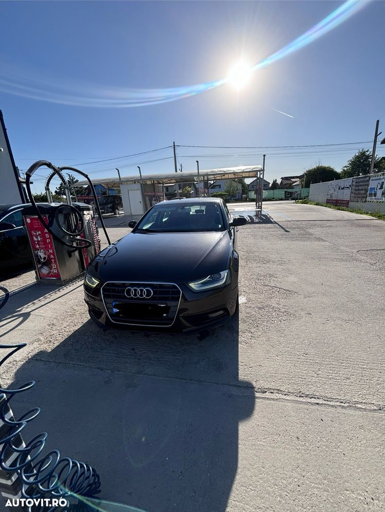 Audi A4 2.0 TDI B8 Multitronic - 9