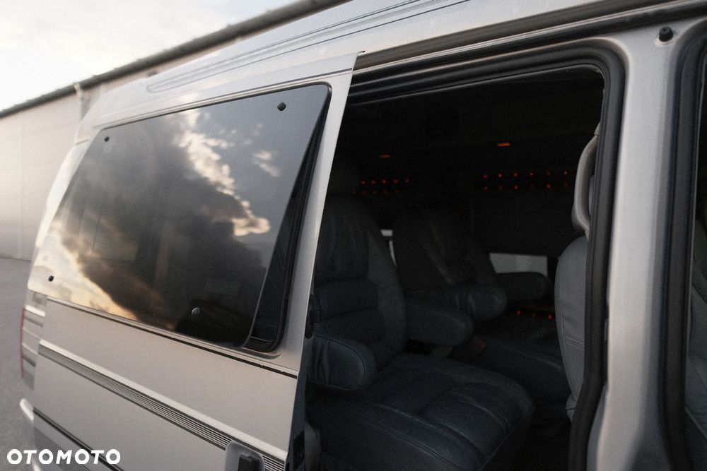 Chevrolet Astro 4.3i V6 - 35