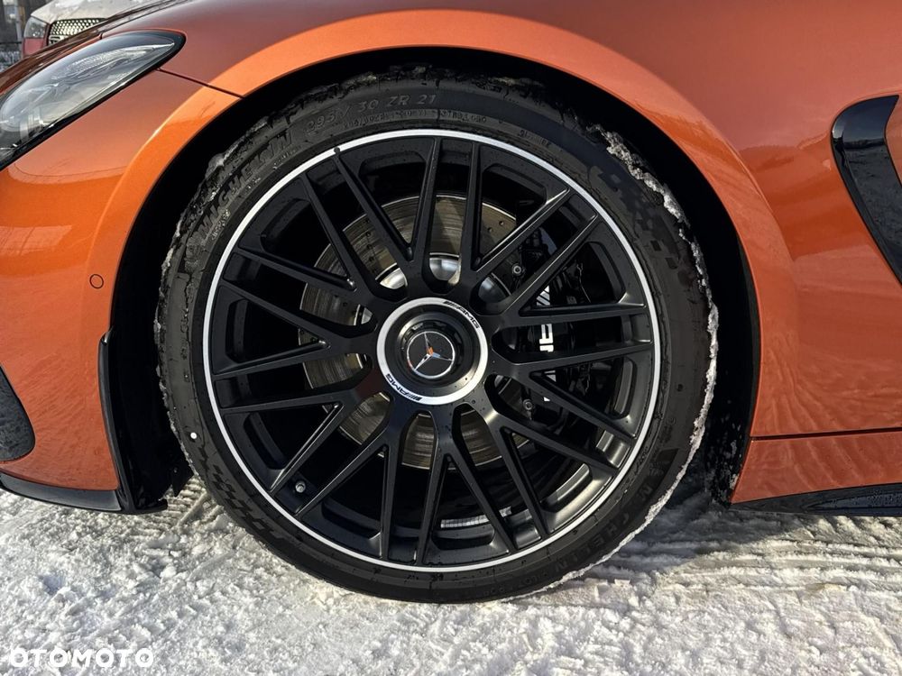 Mercedes-Benz AMG GT - 18