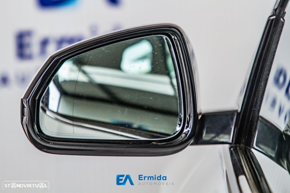 BMW X1 sDrive18i Pack Desportivo M - 14