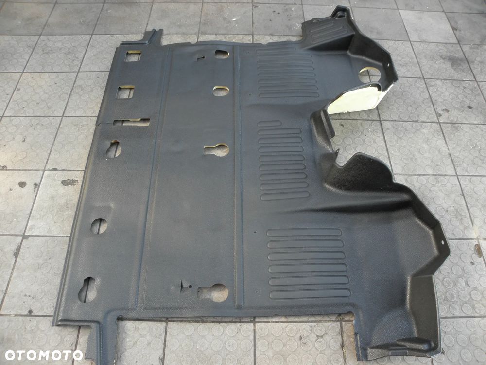 Renault Master dywan wykładzina ładna - 1