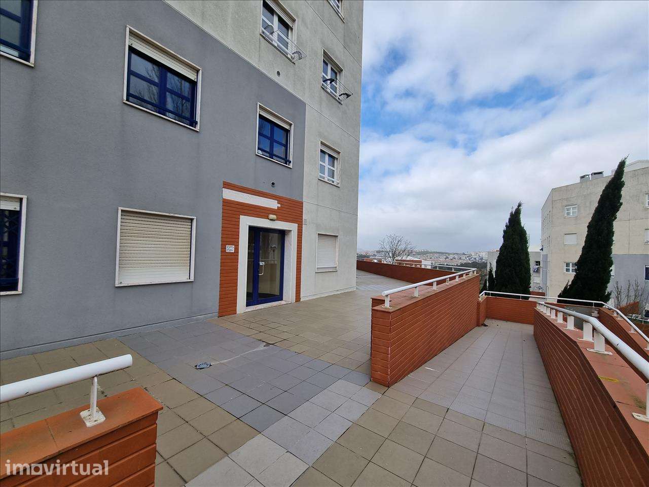 Apartamento em Amadora, Venteira - Grande imagem: 2/22