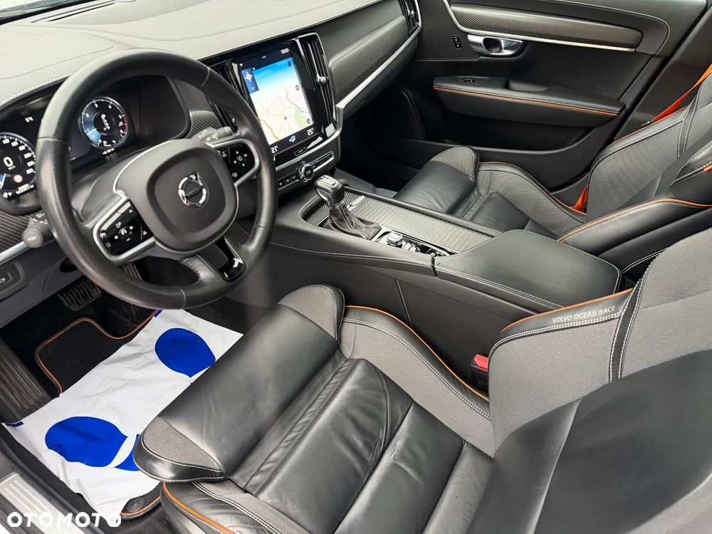 Volvo V90 Cross Country D4 AWD Ocean Race - 9