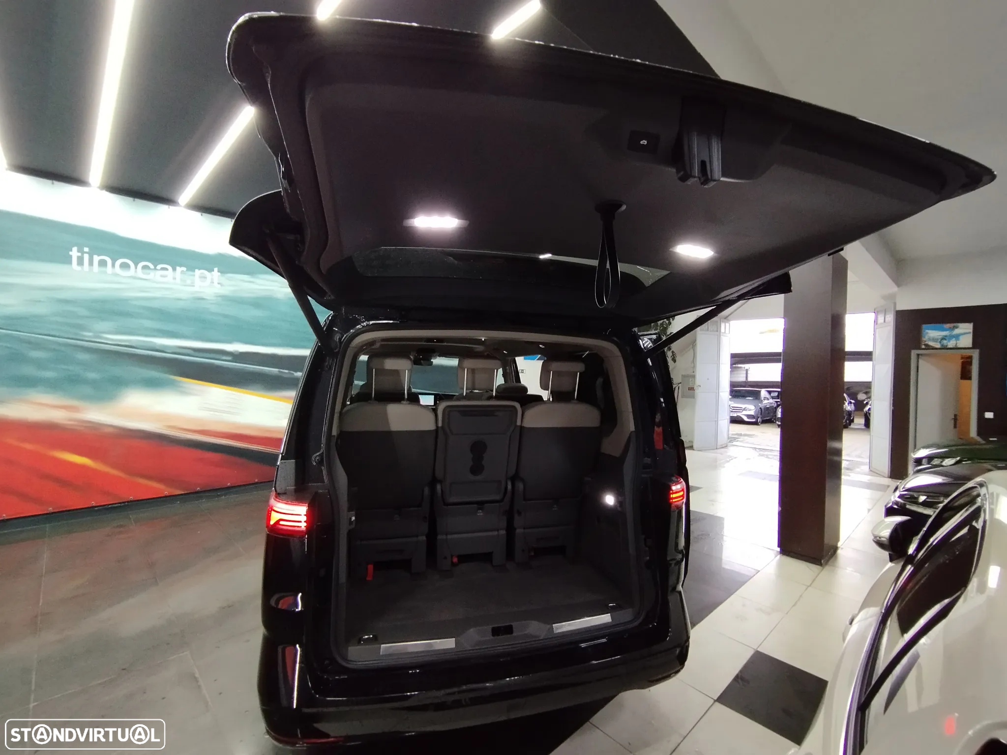 VW Multivan 2.0 TDI Style Longa DSG - 16