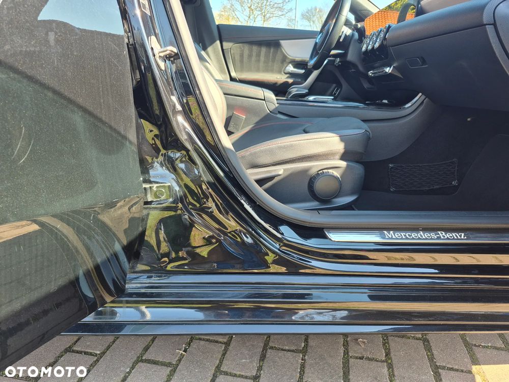 Mercedes-Benz CLA 180 d 7G-DCT AMG Line - 22