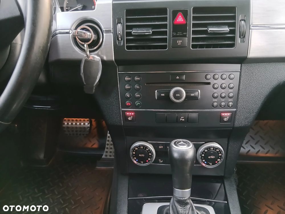 Mercedes-Benz GLK 350 CDI DPF 4Matic 7G-TRONIC - 7