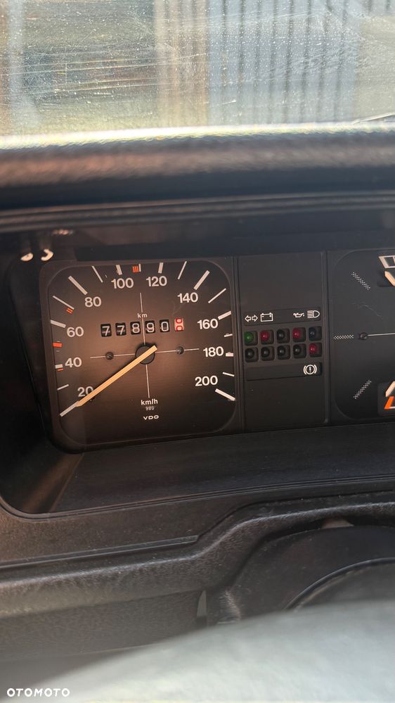Volkswagen Polo - 9