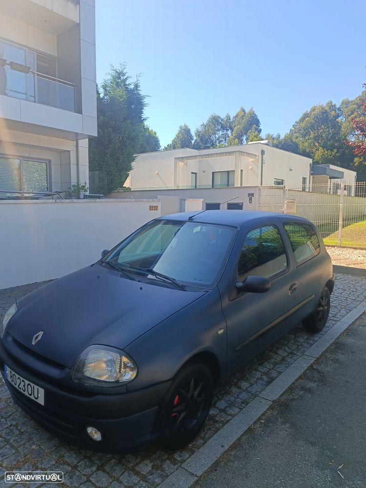 Renault Clio II - 4