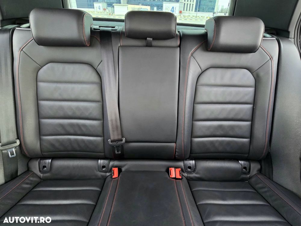 Volkswagen Golf 2.0 TSI BMT DSG GTI - 27