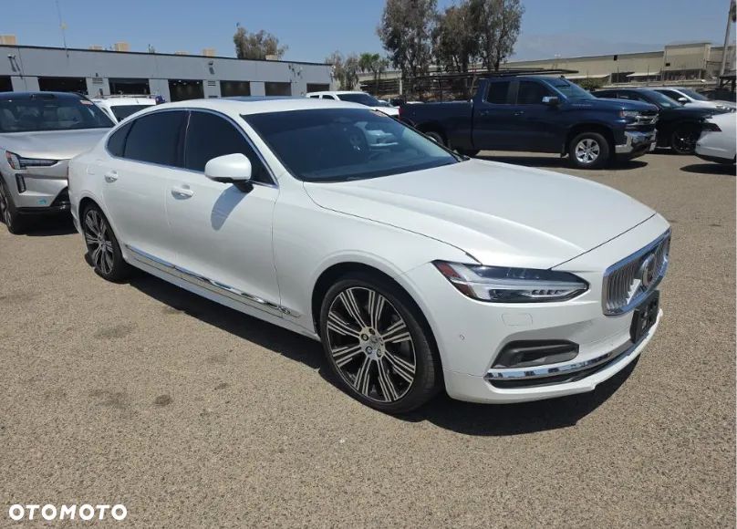 Volvo S90 - 1