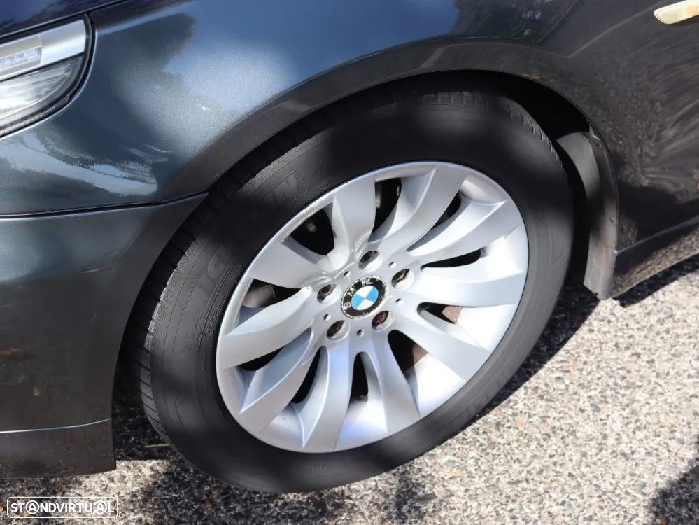 BMW 520 d Touring Aut. - 29