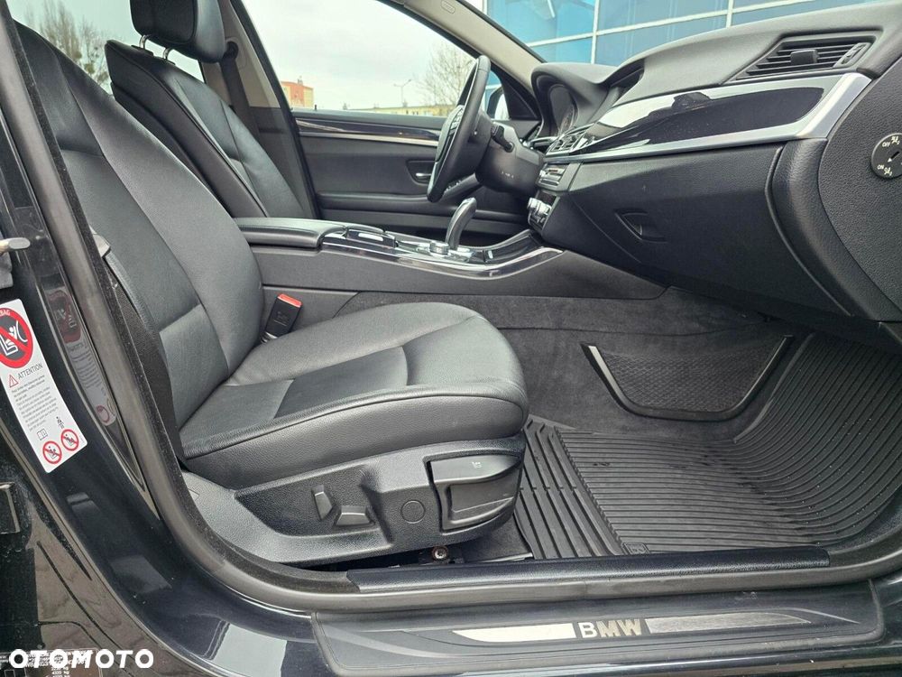 BMW Seria 5 - 16