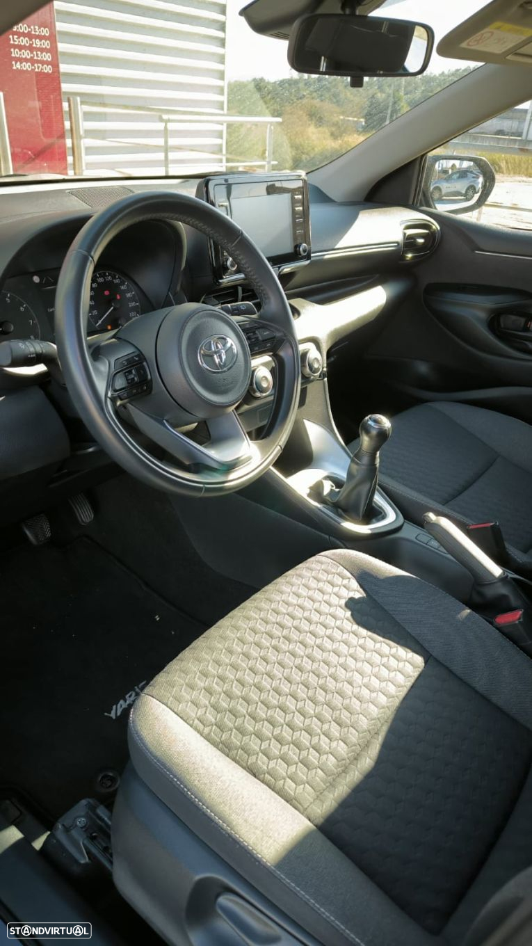 Toyota Yaris - 8