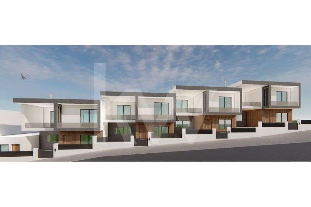 TERRENO COM PROJECTO APROVADO PARA CONSTRUÇÃO DE 7 MORADIAS - Grande imagem: 3/15