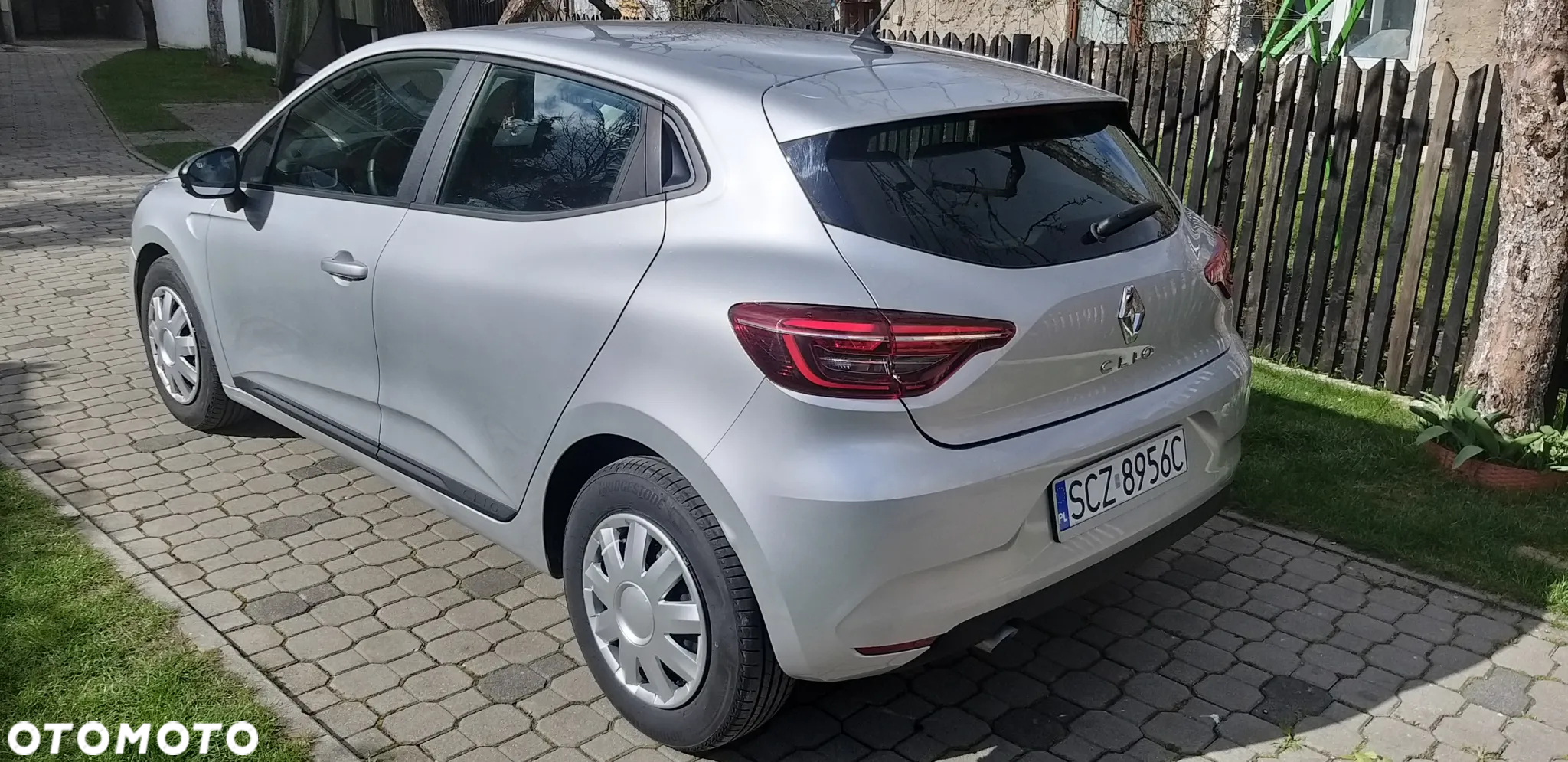 Renault Clio - 6